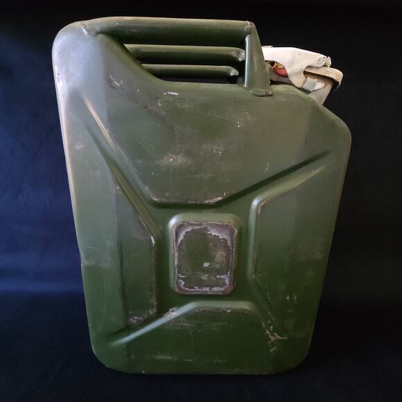 Vintage 1991 Bund 20L 5 Gallon Military Green Jerry Liquid Can Tank by Bellino - Picture 7 of 12